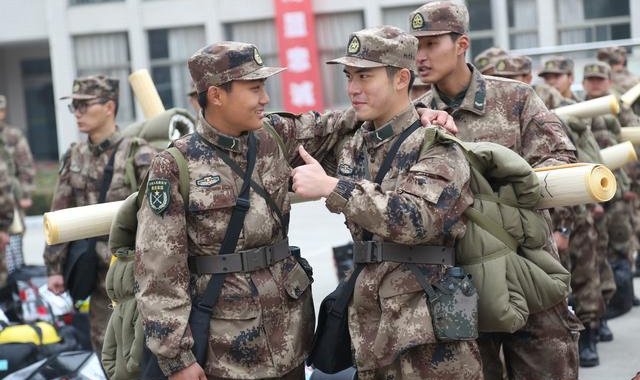 致敬！有了軍人的守護，才有了人民的安全感