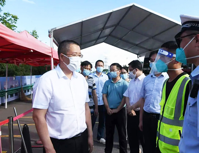 蕪湖市長(zhǎng)寧波慰問蕪湖仁杰疫情防控員工